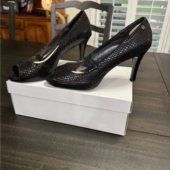 Calvin Klein Black Textured Peep-Toe Heels - Picture 2 of 8
